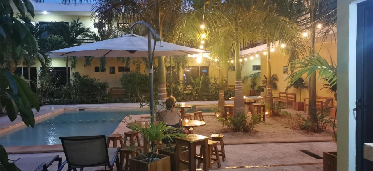 טולום Hotel Iker מראה חיצוני תמונה