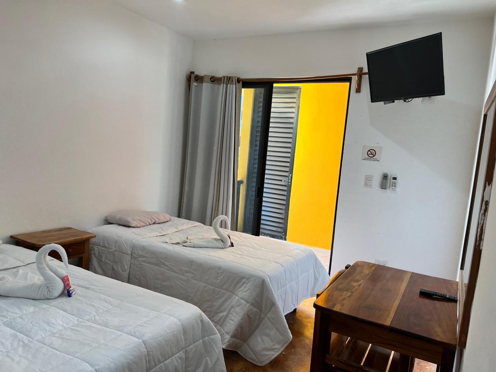 טולום Hotel Iker מראה חיצוני תמונה