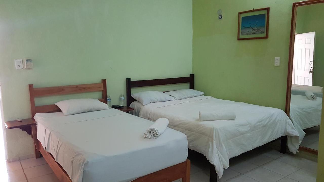 טולום Hotel Iker מראה חיצוני תמונה