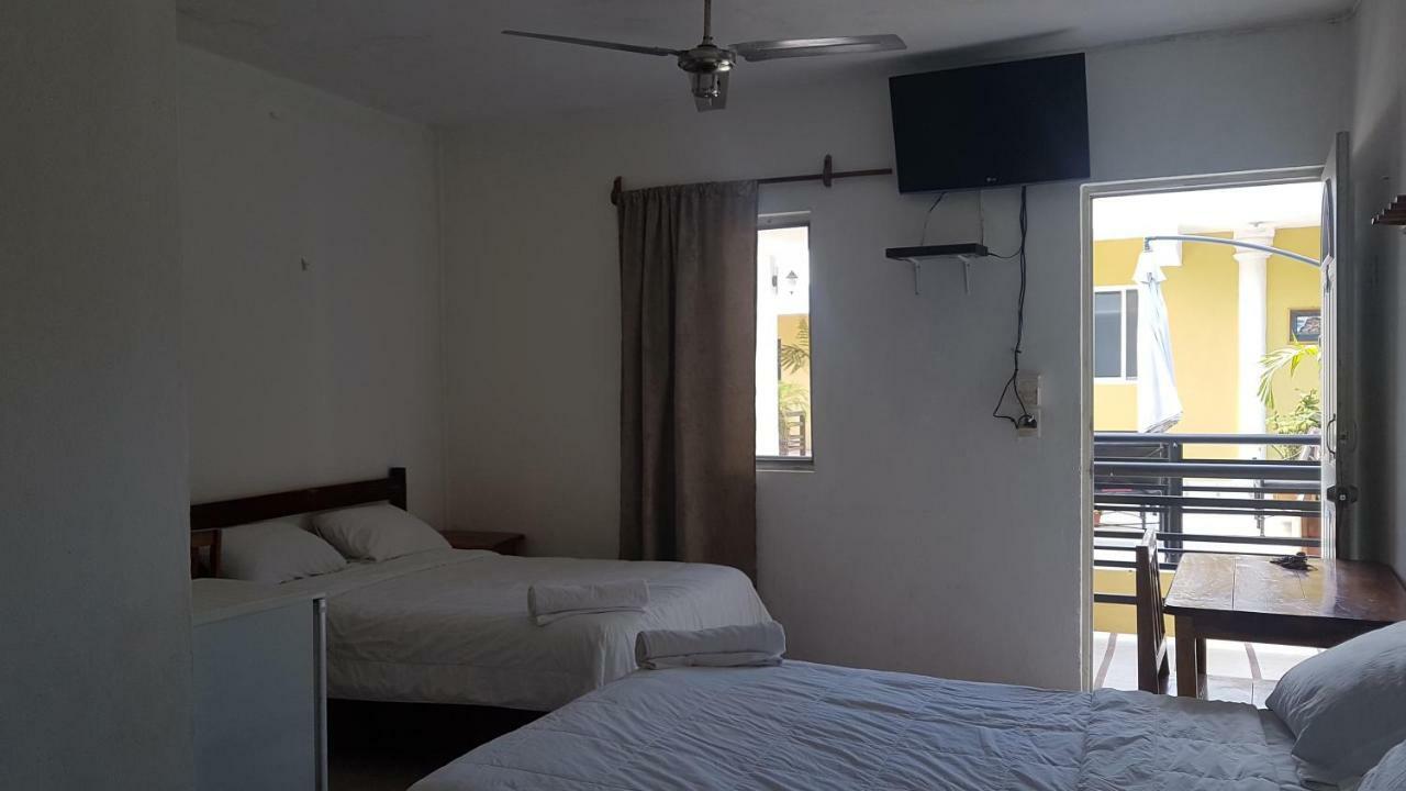 טולום Hotel Iker מראה חיצוני תמונה