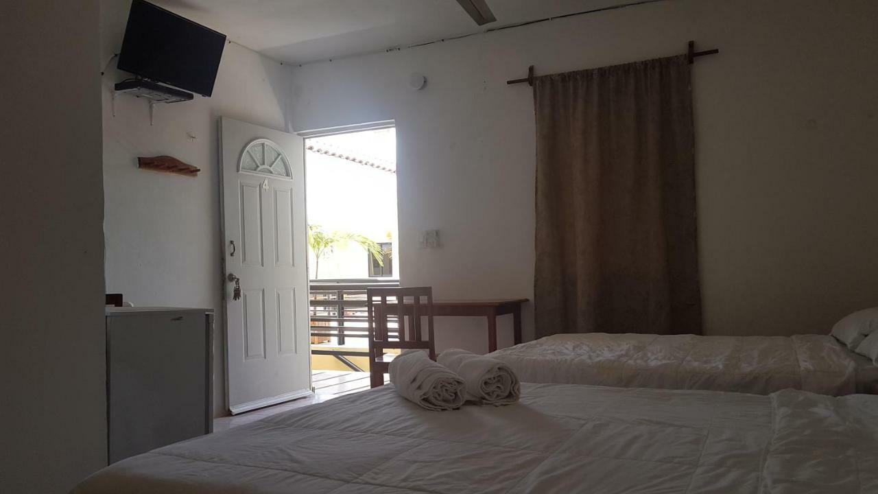טולום Hotel Iker מראה חיצוני תמונה