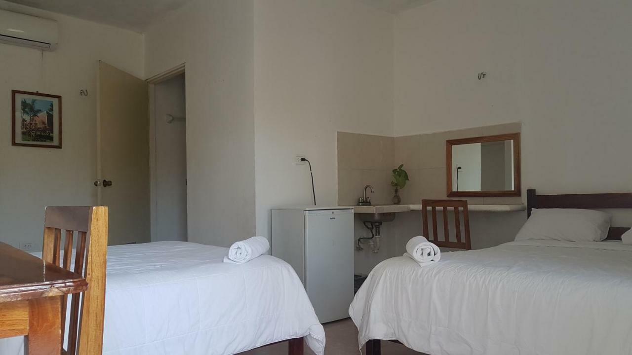 טולום Hotel Iker מראה חיצוני תמונה