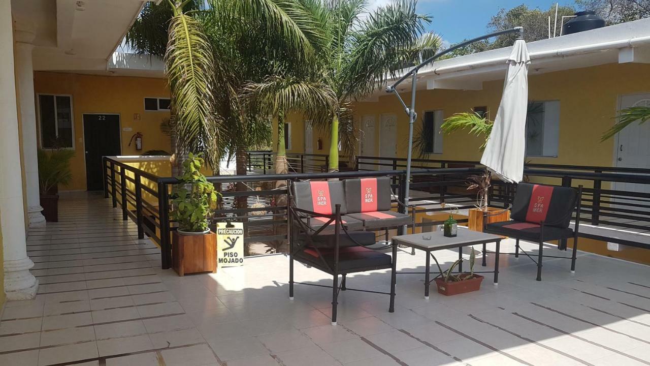 טולום Hotel Iker מראה חיצוני תמונה
