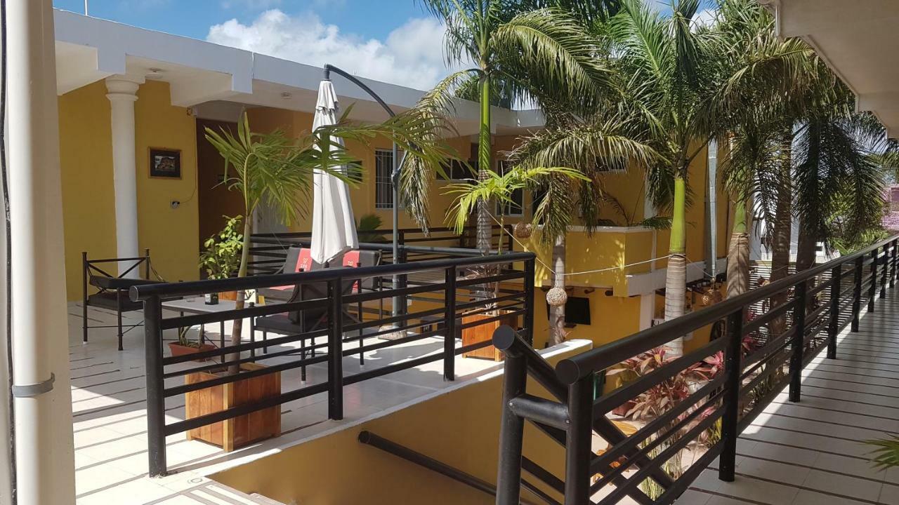 טולום Hotel Iker מראה חיצוני תמונה