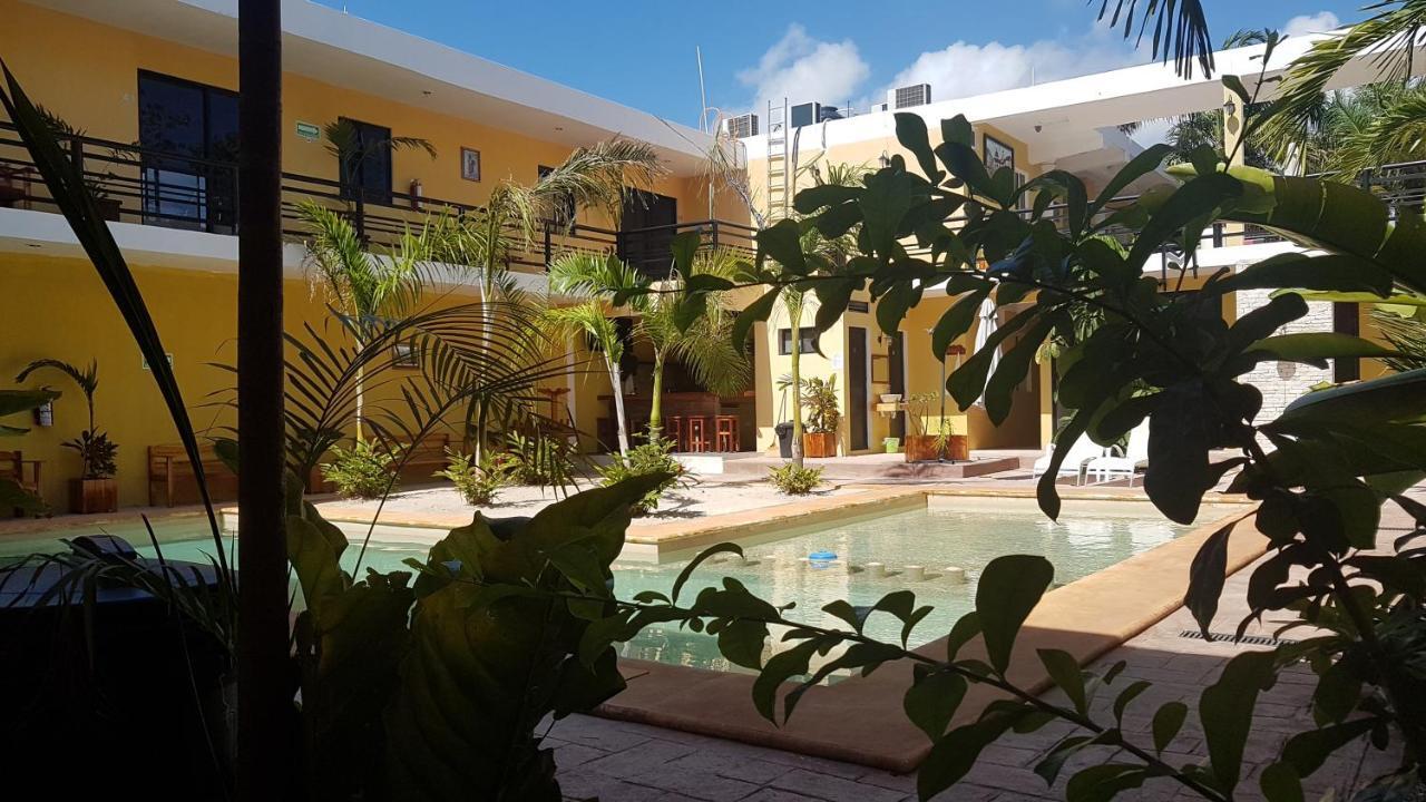 טולום Hotel Iker מראה חיצוני תמונה